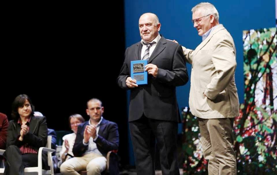Ramiro González Vázquez La Botica Indiana Premio Creciendo en Asturias 2018 Otea